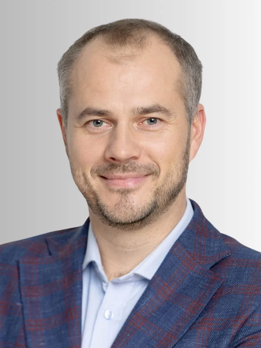 Nowacki Mariusz